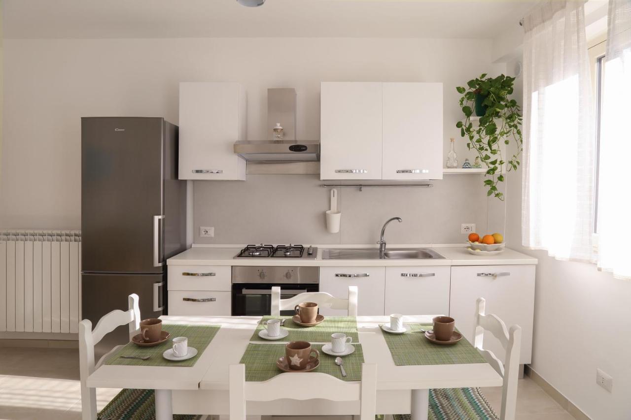 La Perla Apartment Taormina Bagian luar foto