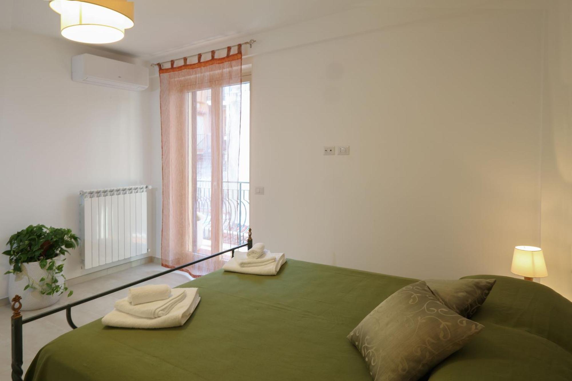 La Perla Apartment Taormina Bagian luar foto